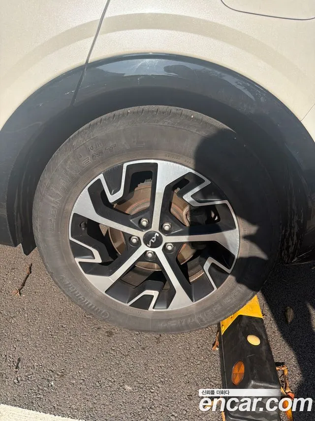Kia Sportage — фото 5