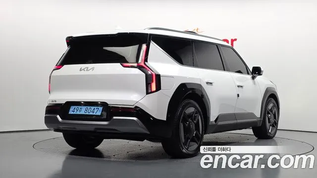 Kia EV9 — фото 2