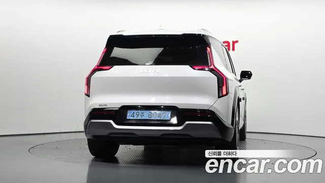Kia EV9 — фото 4