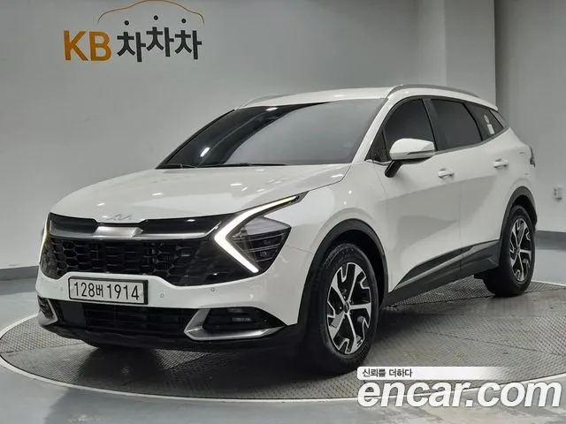 Kia Sportage — фото 1