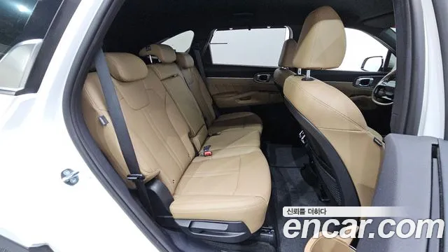 Kia Sorento — фото 11