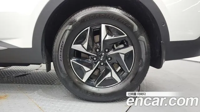 Kia Sorento — фото 21