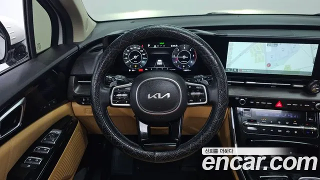 Kia Carnival — фото 13