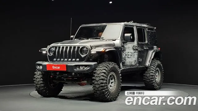 Jeep Wrangler — фото 1