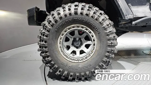 Jeep Wrangler — фото 5