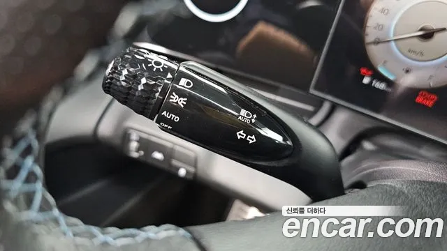Hyundai Avante — фото 17