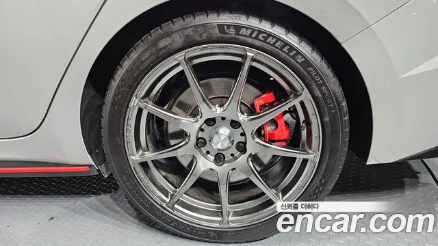 Hyundai Avante — фото 21