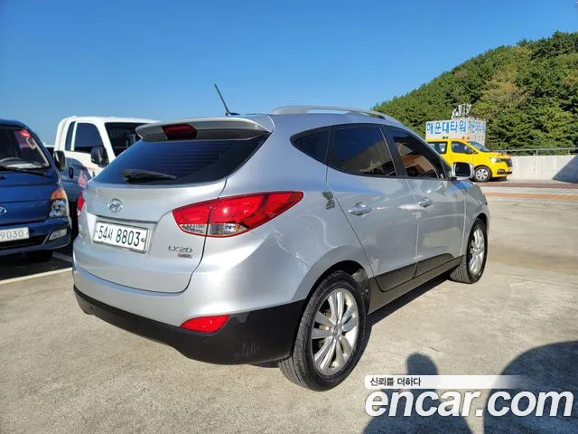 Hyundai Tucson — фото 5
