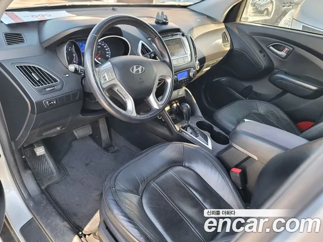 Hyundai Tucson — фото 6