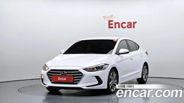 Hyundai Avante — фото 1