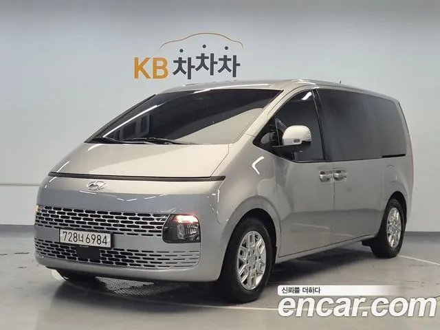 Hyundai Staria — фото 1