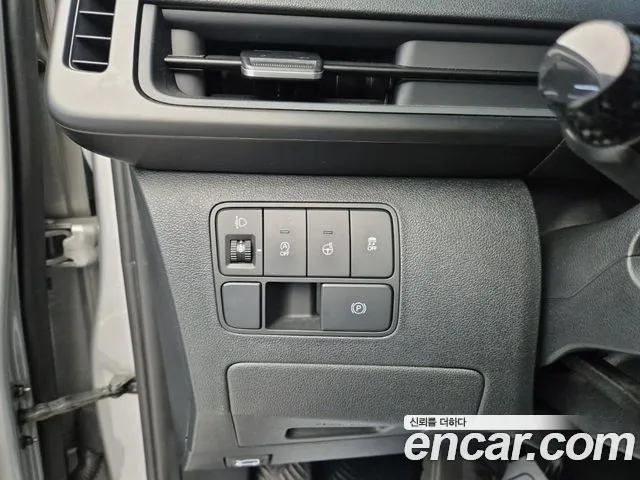 Hyundai Staria — фото 17