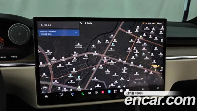 Tesla Model X — фото 13