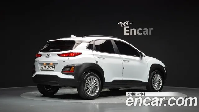 Hyundai Kona — фото 2