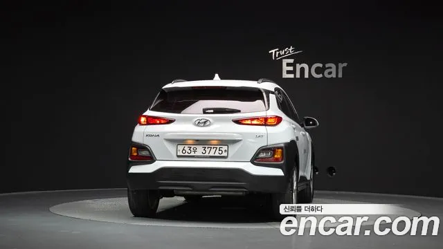 Hyundai Kona — фото 4