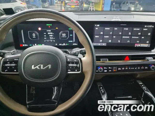 Kia Sorento — фото 9