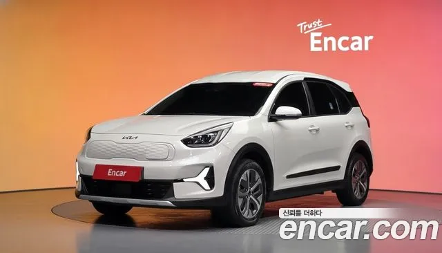 Kia Niro — фото 20