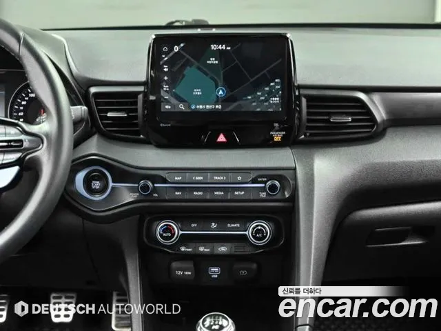 Hyundai Veloster — фото 14