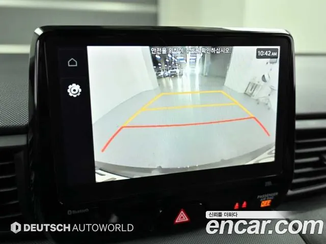 Hyundai Veloster — фото 15