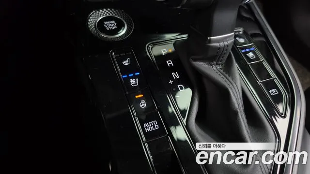 Kia Niro — фото 18