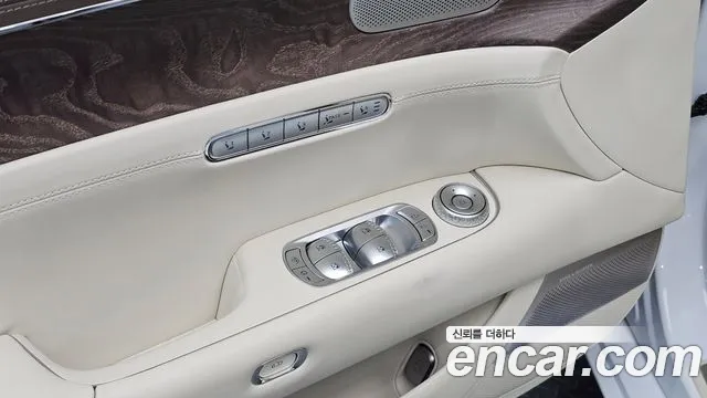 Genesis G90 — фото 35