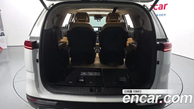 Kia Carnival — фото 33