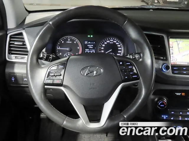 Hyundai Tucson — фото 9