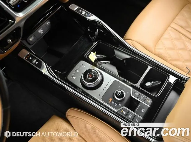 Kia Sorento — фото 9