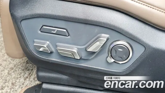 Kia EV9 — фото 28