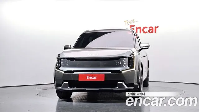 Kia EV9 — фото 3