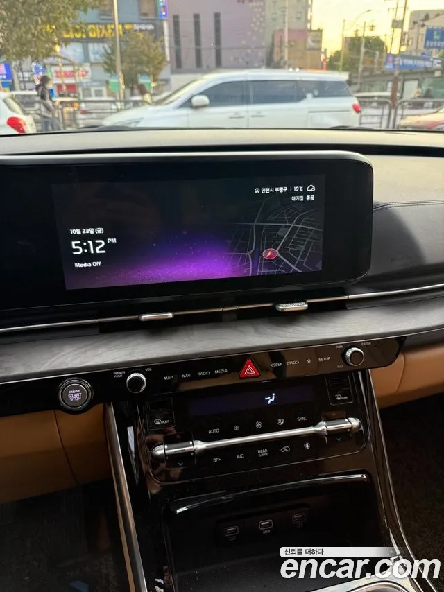 Kia Carnival — фото 13