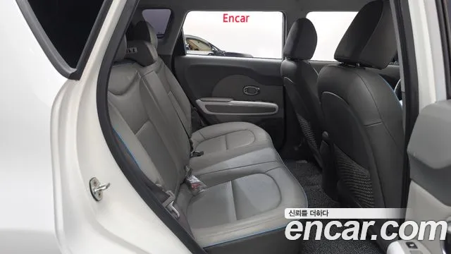 Kia Soul — фото 11