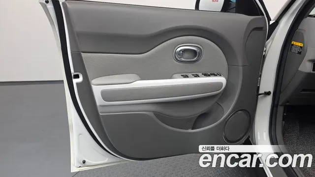 Kia Soul — фото 24