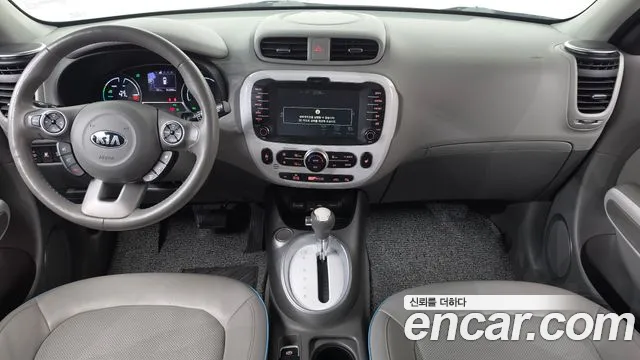 Kia Soul — фото 7