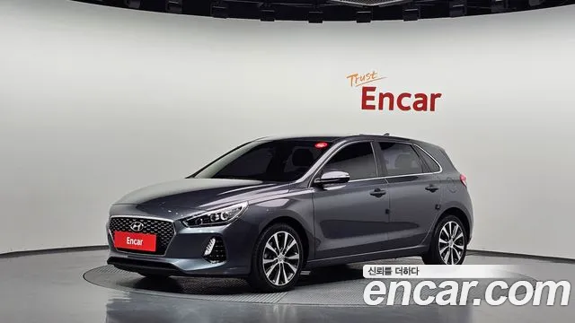 Hyundai i30 — фото 1