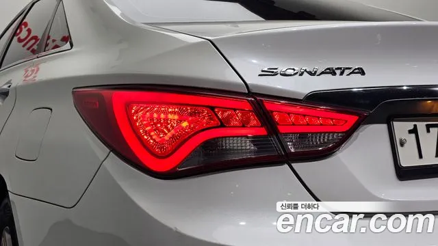 Hyundai Sonata — фото 23