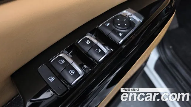 Kia Carnival — фото 30