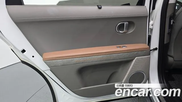 Hyundai Ioniq 5 — фото 25