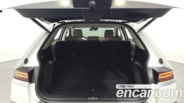 Hyundai Ioniq 5 — фото 34