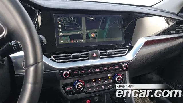 Kia Niro — фото 13