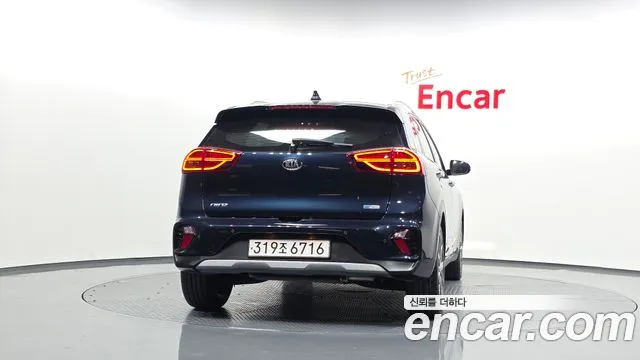 Kia Niro — фото 3