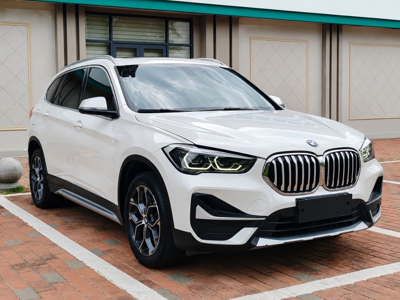 BMW X1 ЕЩЕ МОЖЕТ УДИВИТЬ — фото 1