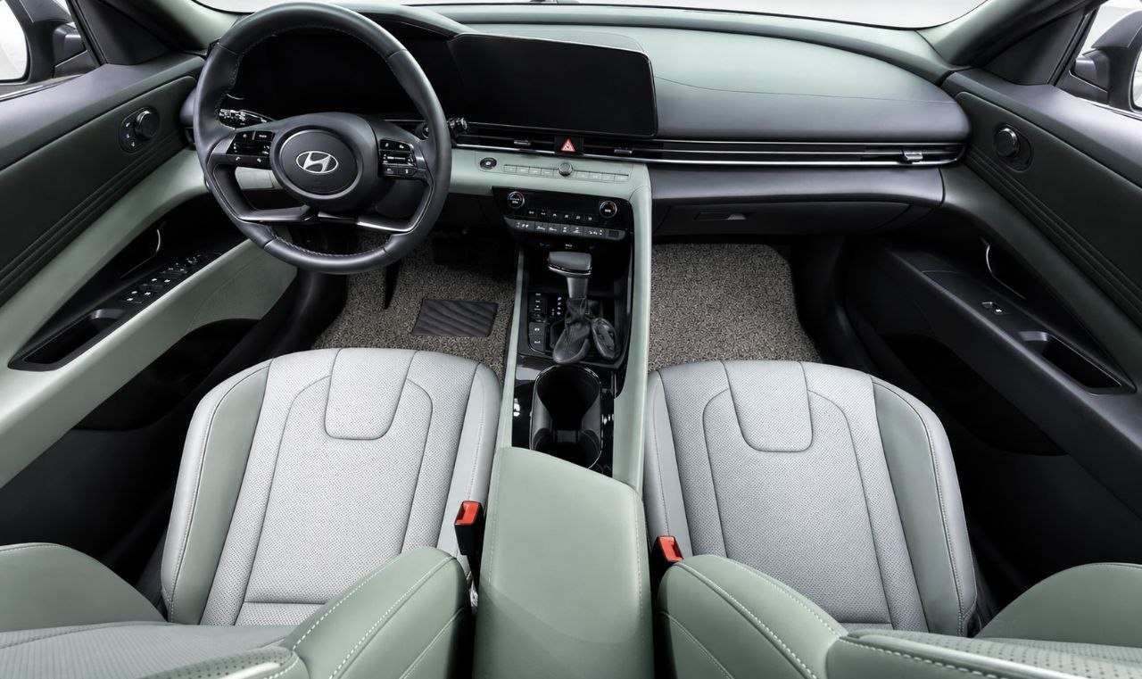 АВТО ДНЯ: HYUNDAI AVANTE — фото 3