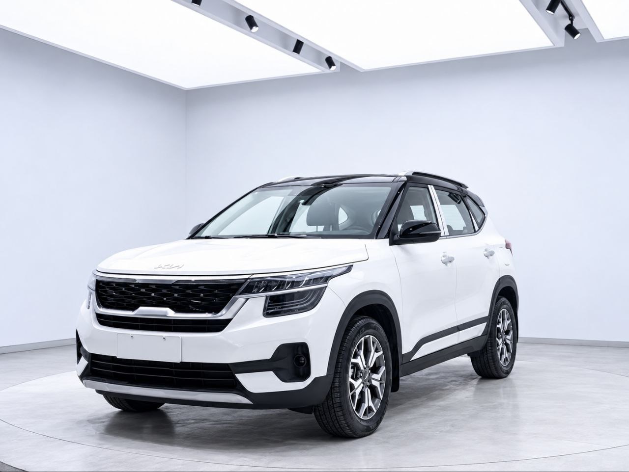 KIA KX3 ЕДЕТ В МОСКВУ — фото 1