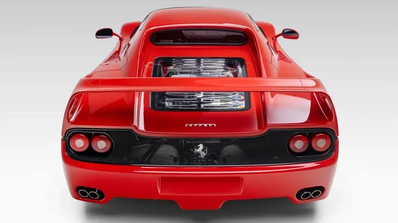 FERRARI F50 ПРОЕХАЛА 170 КМ ЗА 30 ЛЕТ. ТЕПЕРЬ ЗА НЕЁ ХОТЯТ $20 МИЛЛИОНОВ — фото 3
