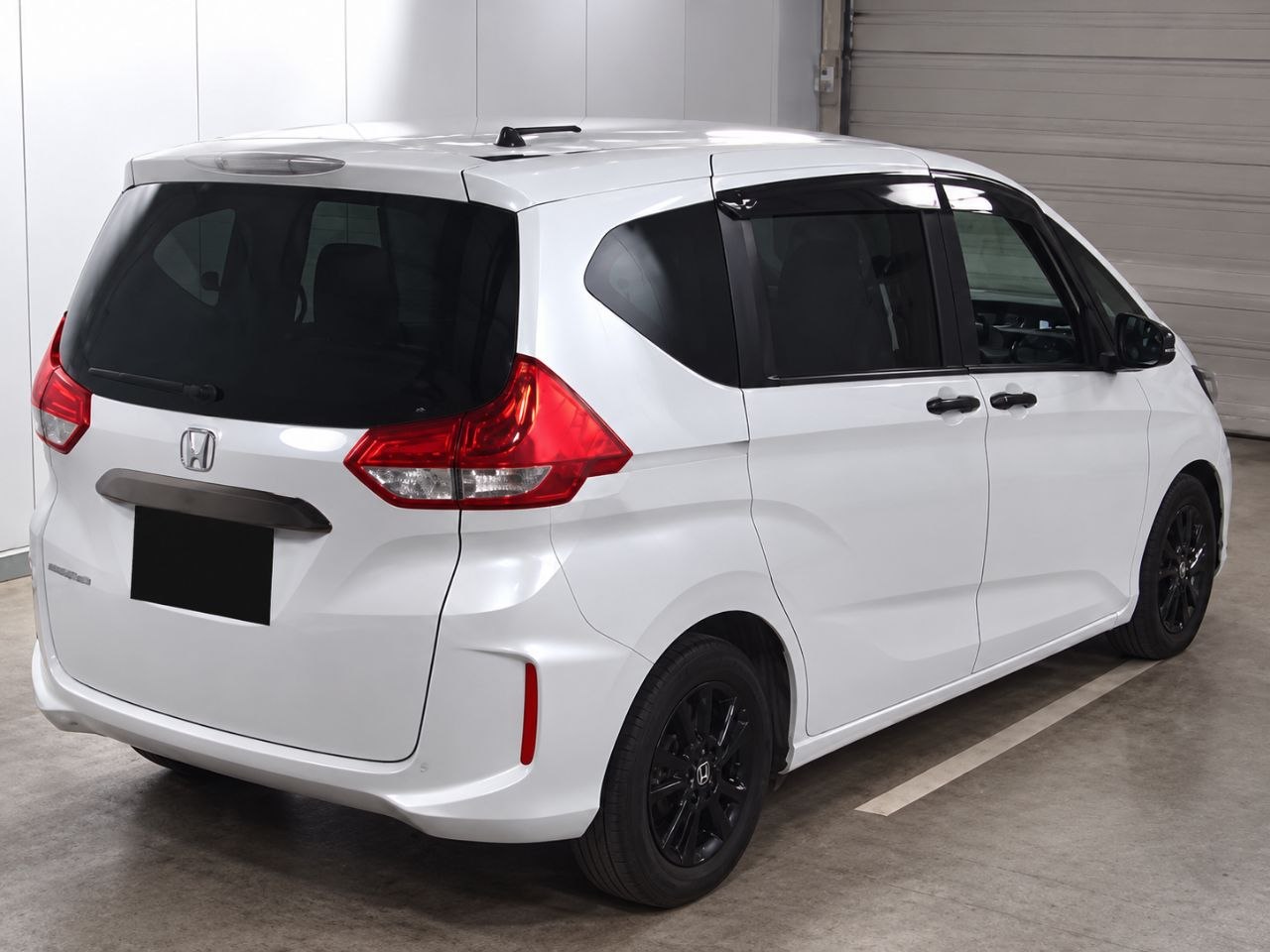 HONDA FREED ЕДЕТ В ИРКУТСК — фото 3